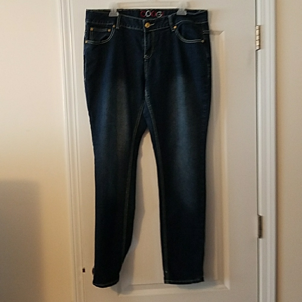 Women's Jeans